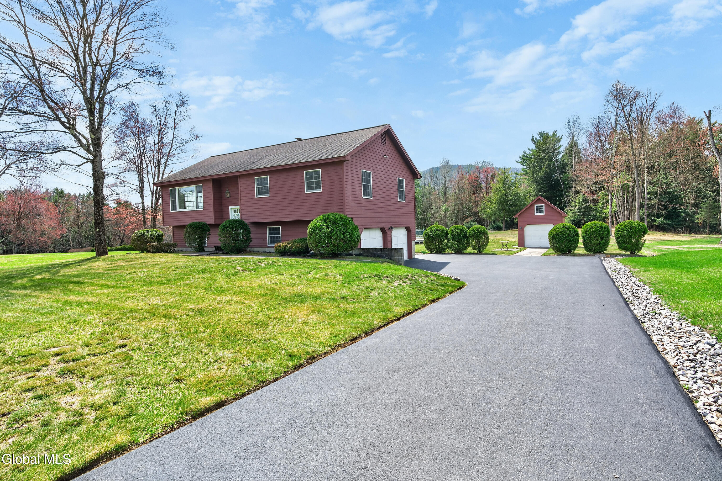 45 Laurel Lane Queensbury NY 12804