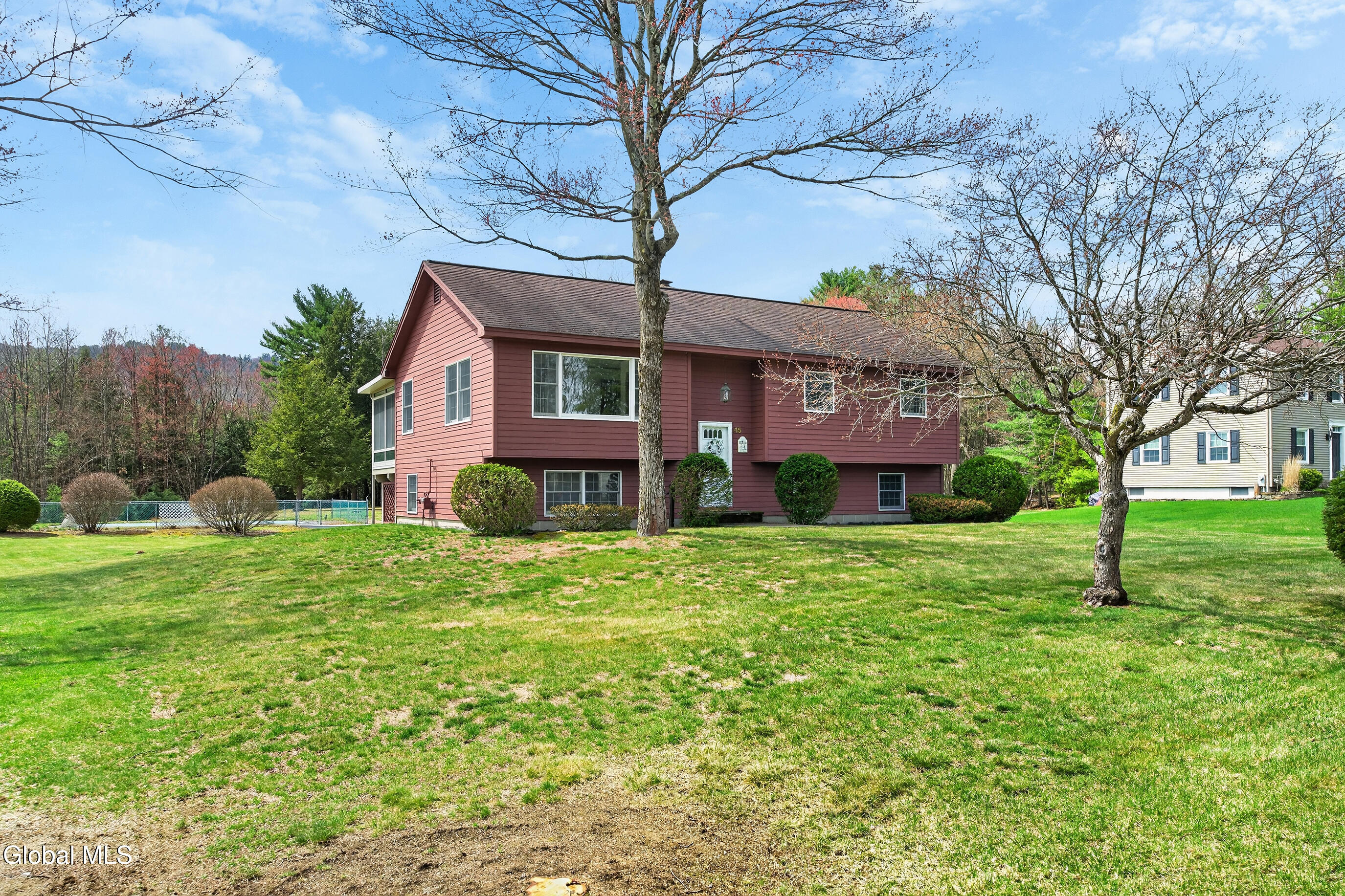 45 Laurel Lane Queensbury NY 12804