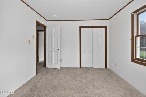 45 Laurel Lane Queensbury NY 12804