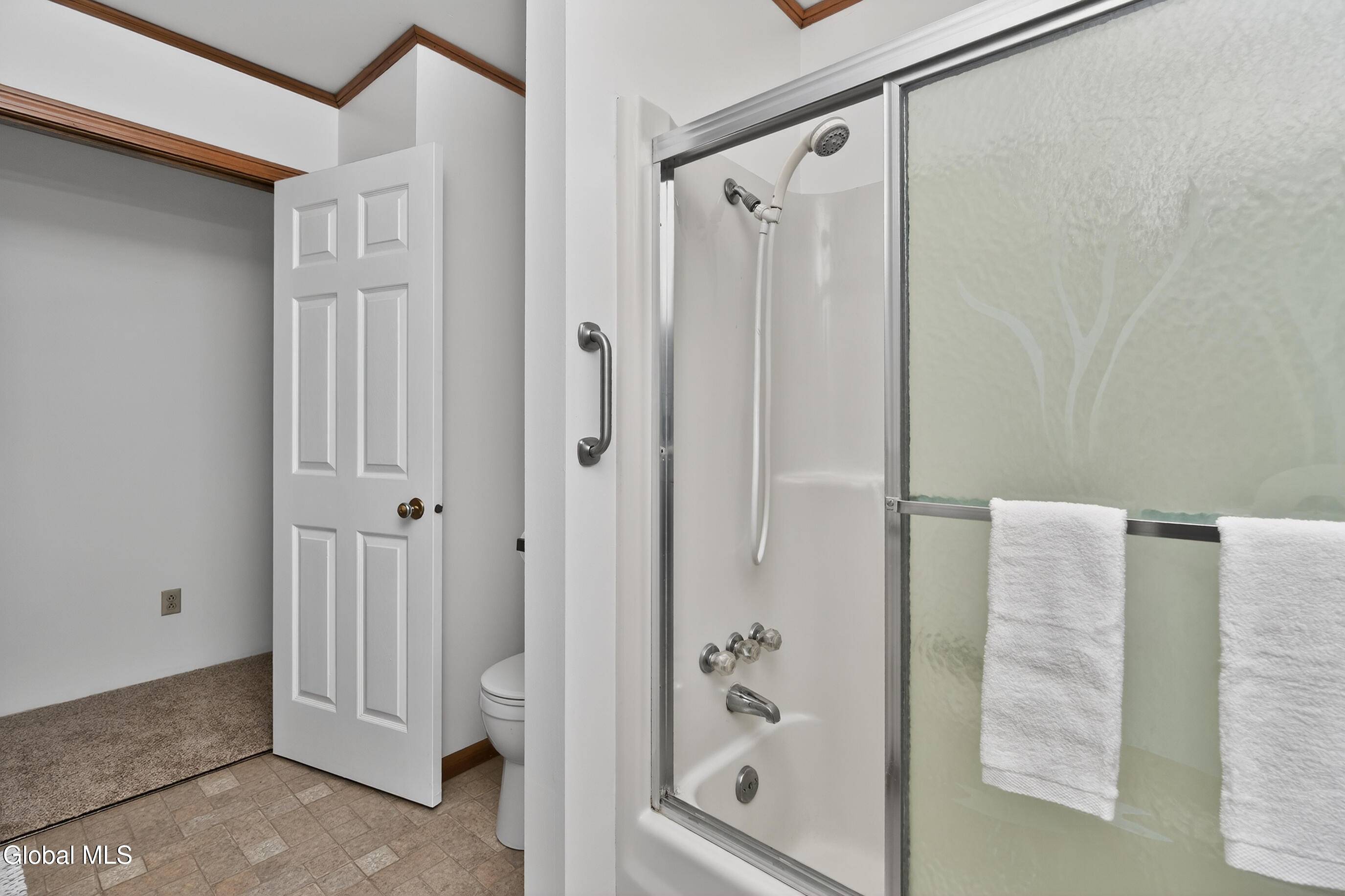 45 Laurel Lane Queensbury NY 12804