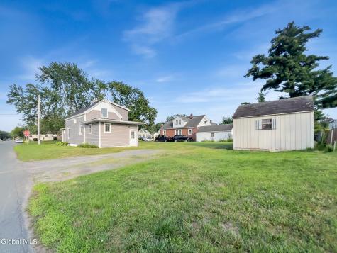 1821 Ferguson Street Schenectady NY 12303