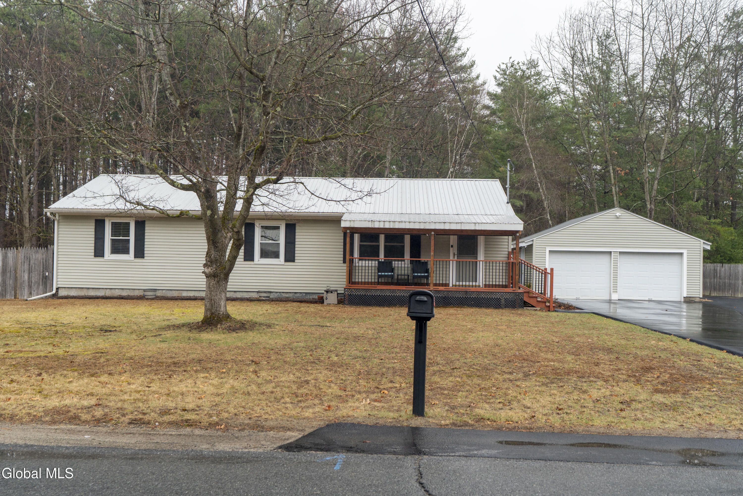 18 Pinewood Road Queensbury NY 12804