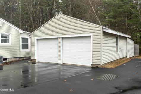 18 Pinewood Road Queensbury NY 12804