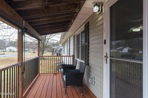 18 Pinewood Road Queensbury NY 12804