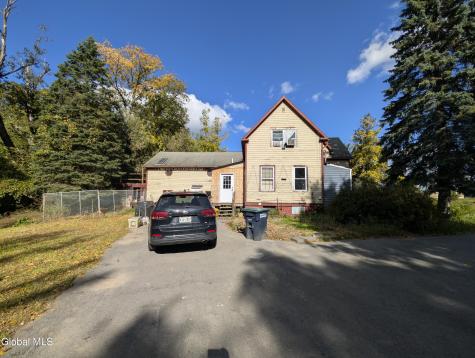 203 River Street Middleburgh NY 12122