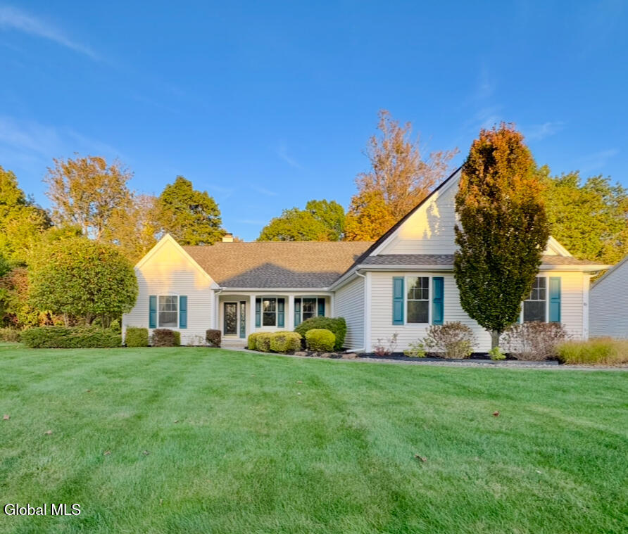 19 Highview Way Mechanicville NY 12118