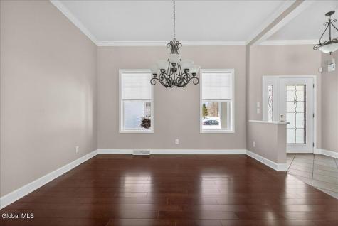 19 Highview Way Mechanicville NY 12118
