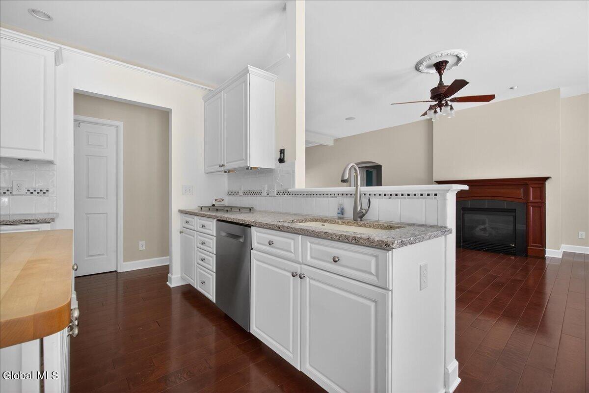 19 Highview Way Mechanicville NY 12118