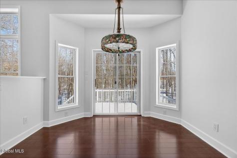 19 Highview Way Mechanicville NY 12118