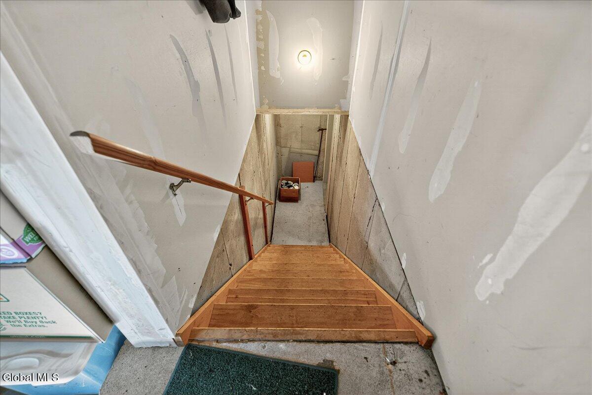 19 Highview Way Mechanicville NY 12118