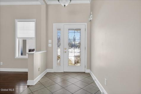 19 Highview Way Mechanicville NY 12118