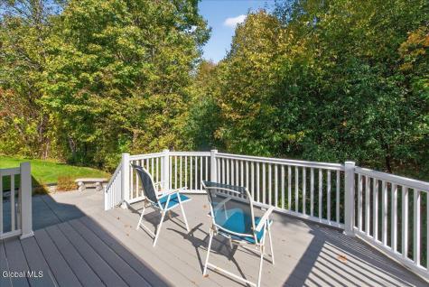19 Highview Way Mechanicville NY 12118