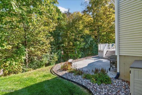 19 Highview Way Mechanicville NY 12118