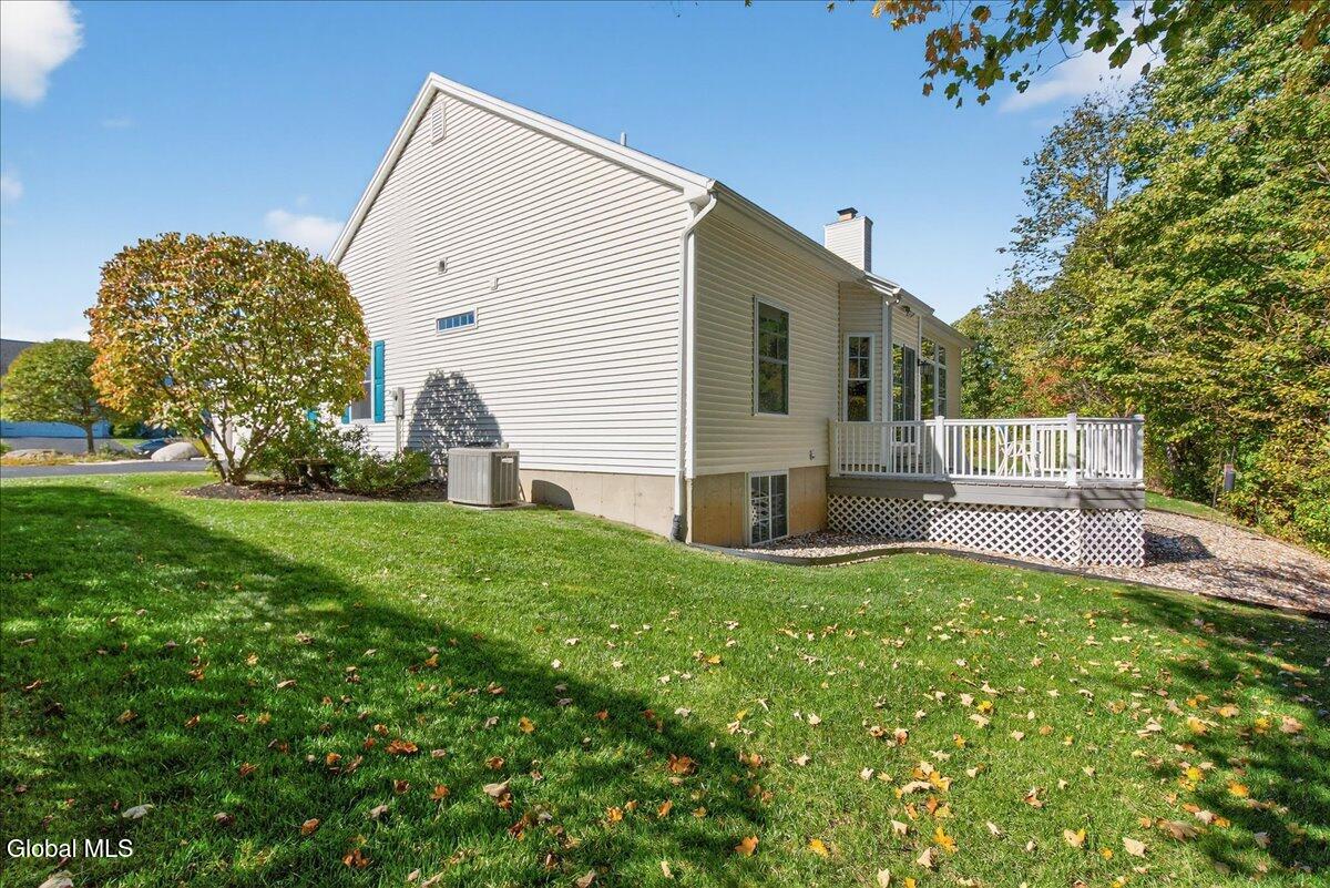 19 Highview Way Mechanicville NY 12118