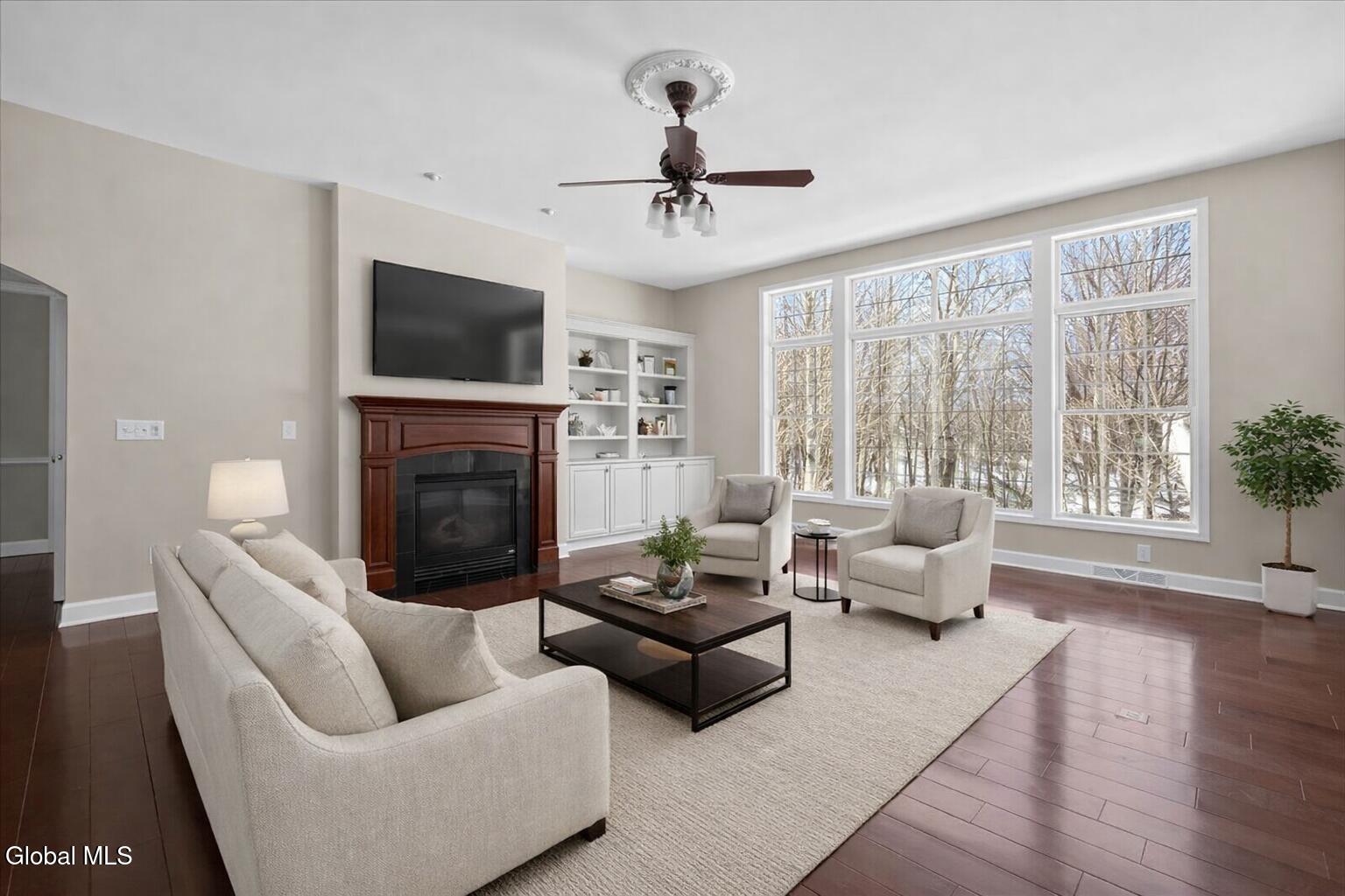 19 Highview Way Mechanicville NY 12118