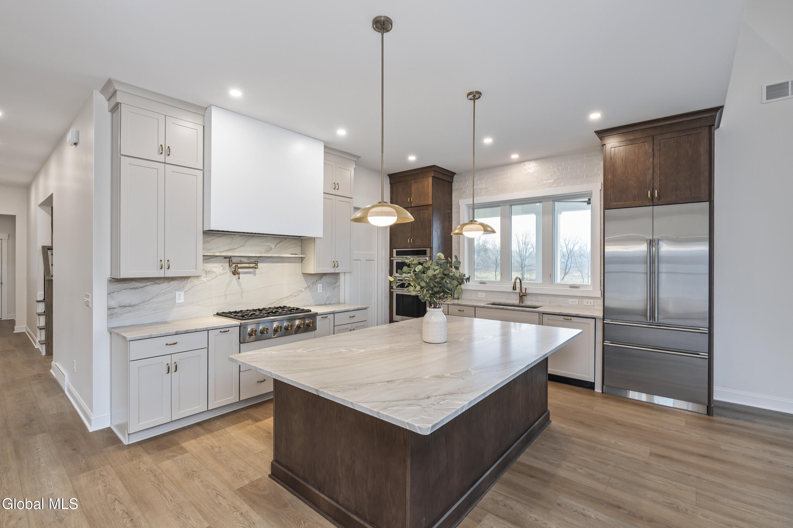 811 Walden's Pond Road Guilderland NY 12203