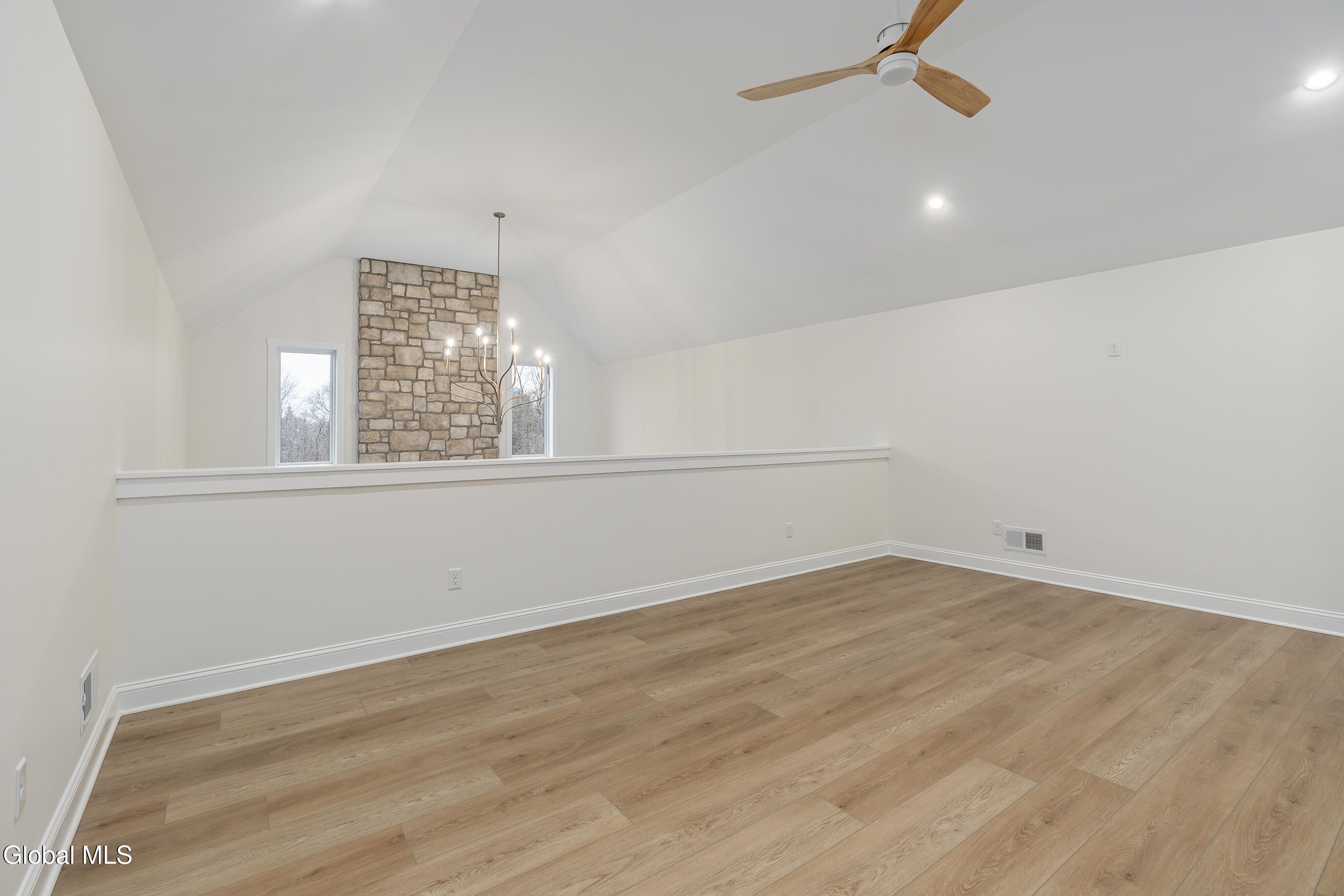 811 Walden's Pond Road Guilderland NY 12203