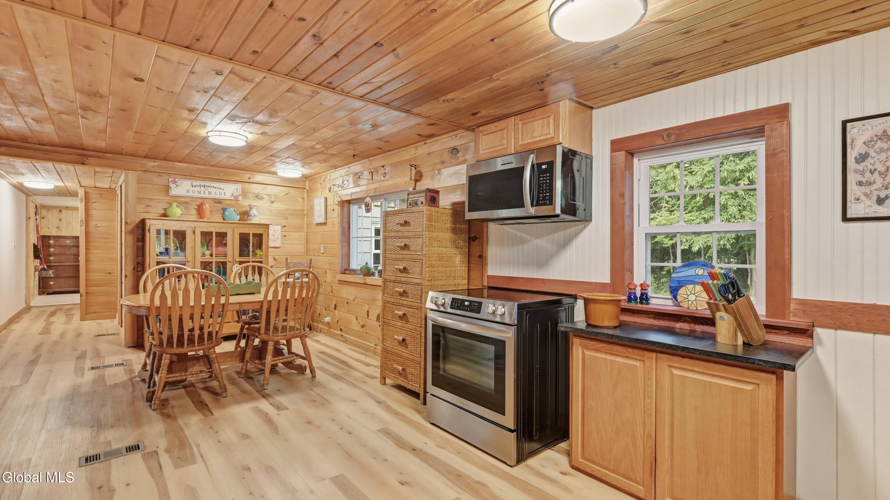 107 Peaceful Falls Road Northville NY 12134