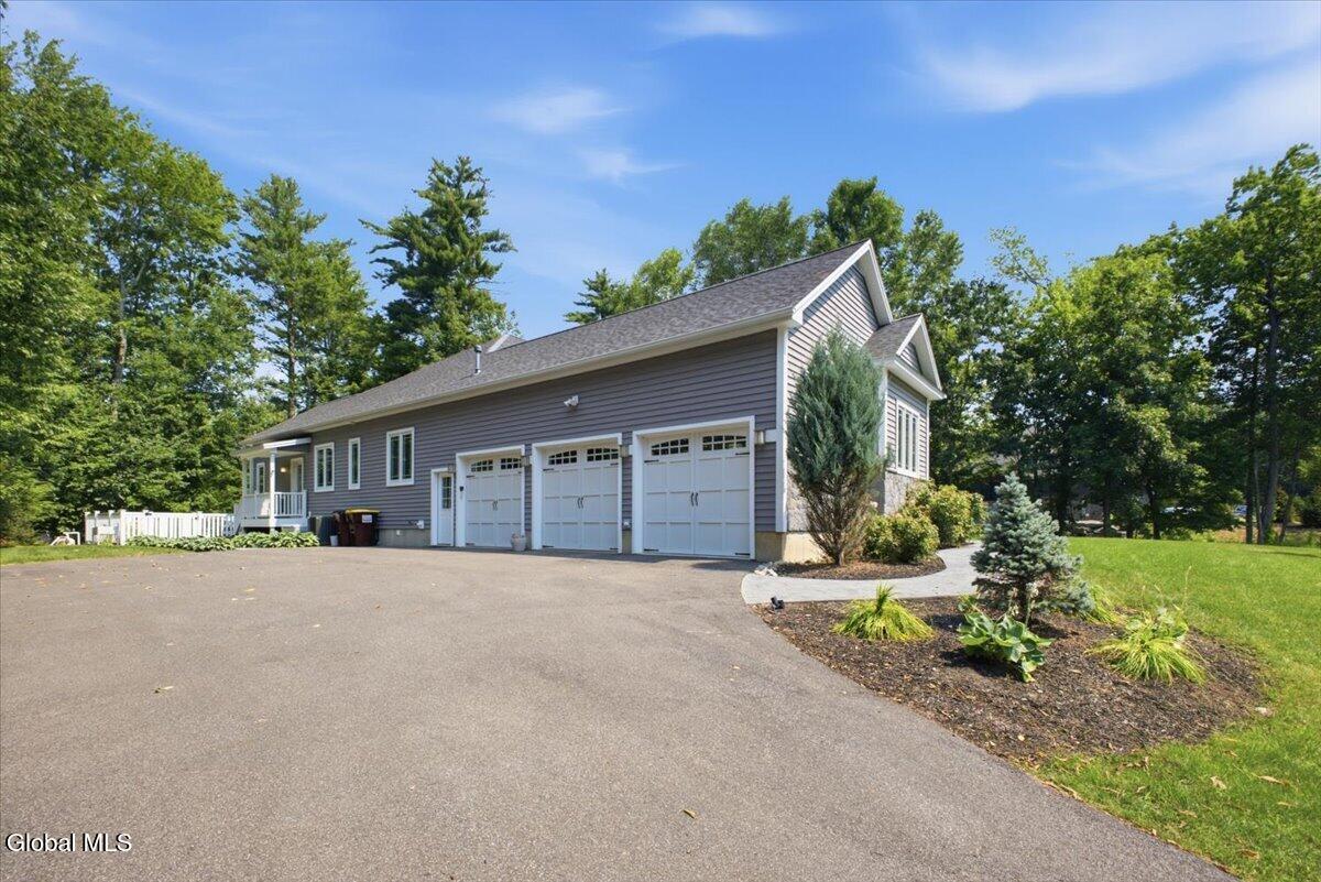 109 Trask Lane Stillwater NY 12170