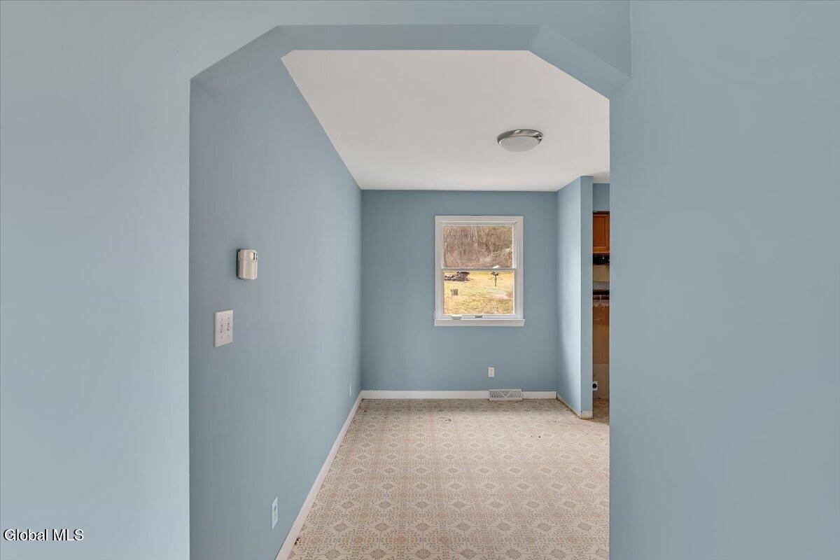 886 Ny-146 Delanson NY 12053