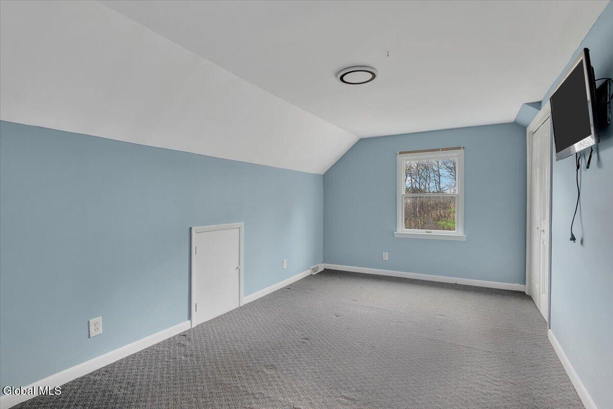 886 Ny-146 Delanson NY 12053