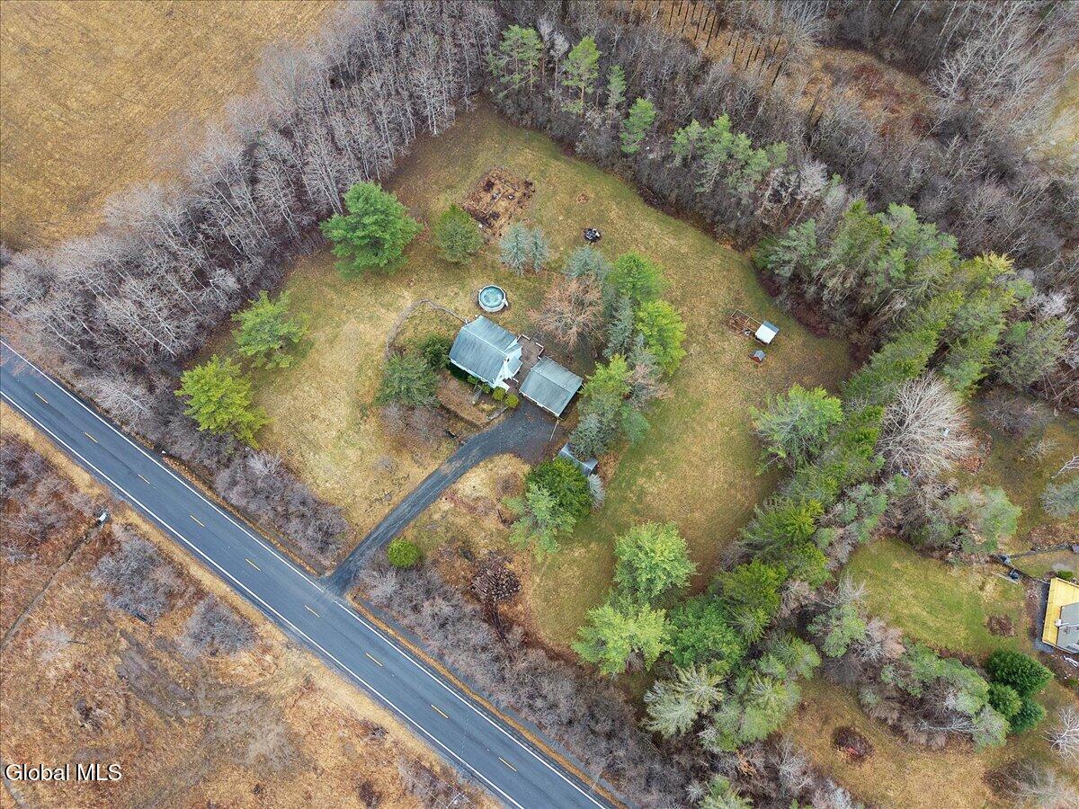 886 Ny-146 Delanson NY 12053
