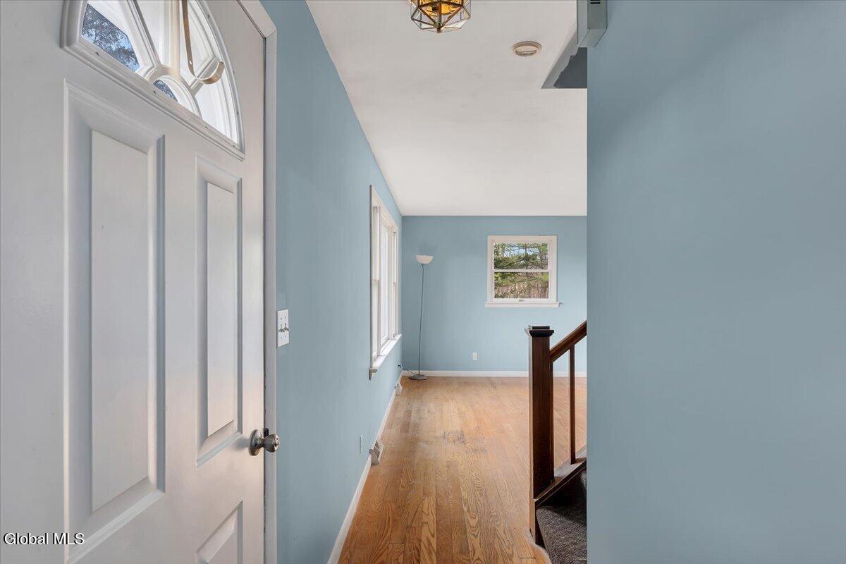 886 Ny-146 Delanson NY 12053
