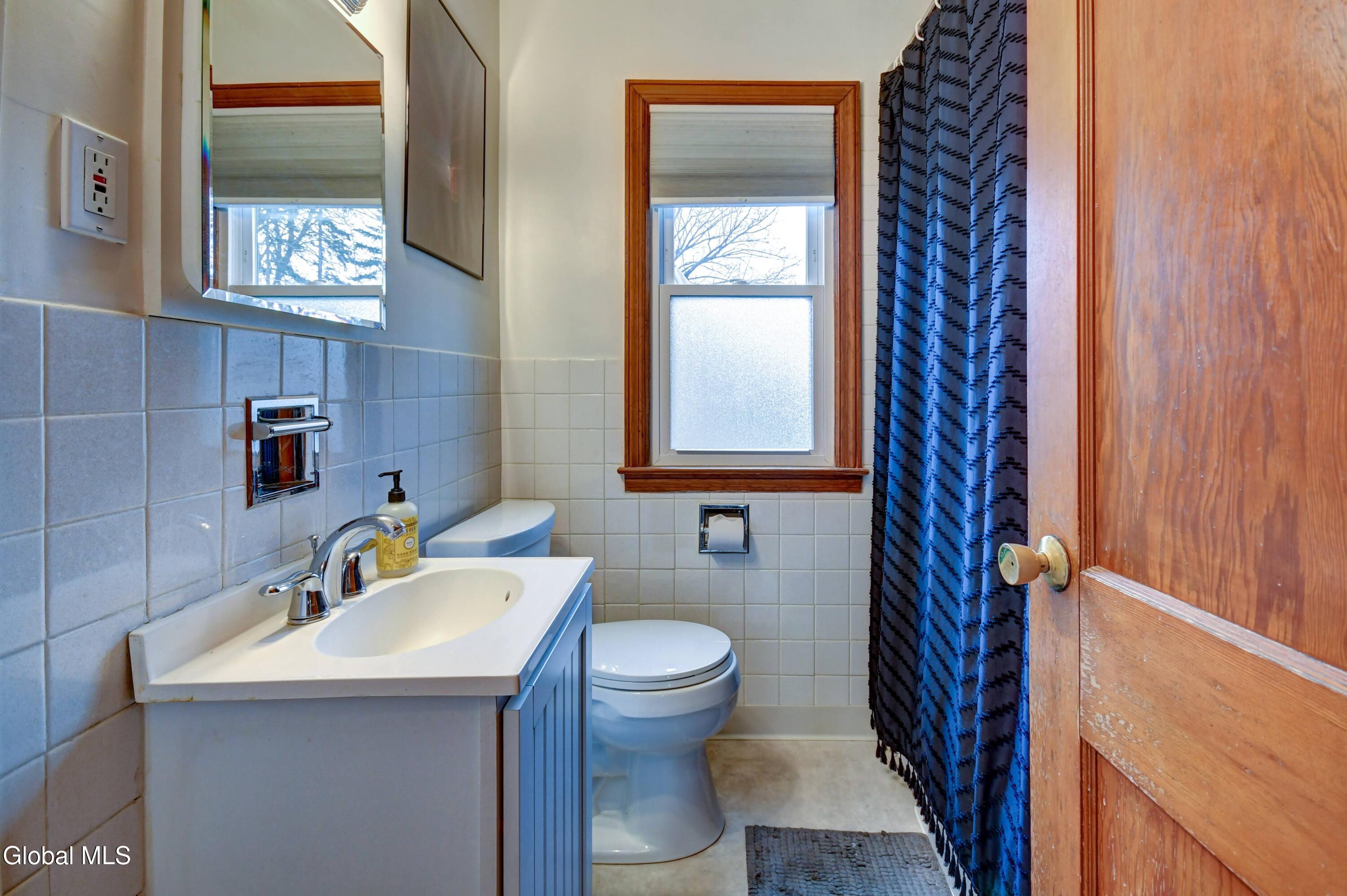 1017 Theodore Road Schenectady NY 12303