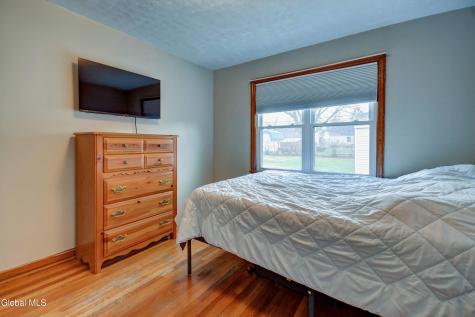 1017 Theodore Road Schenectady NY 12303
