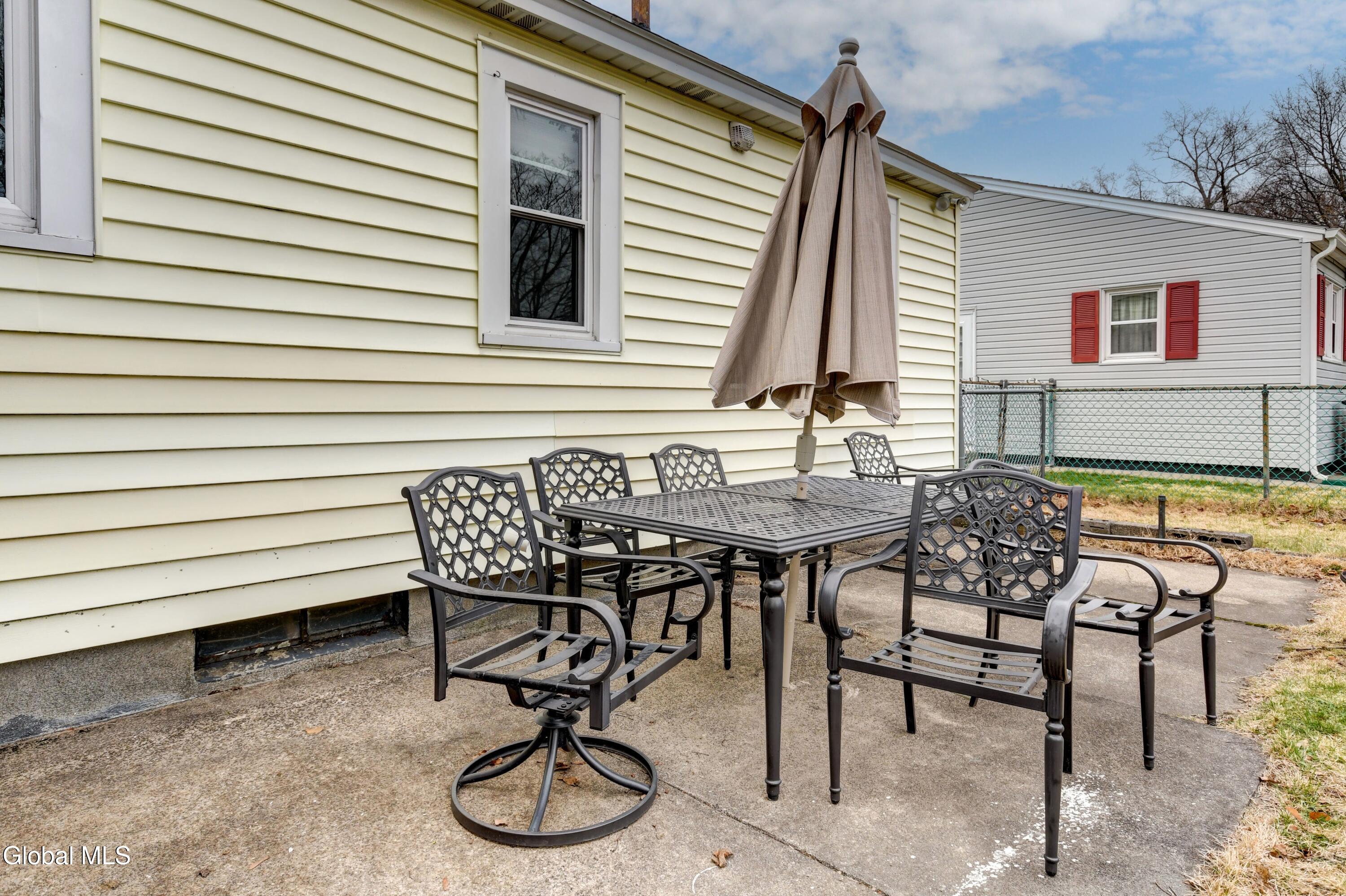 1017 Theodore Road Schenectady NY 12303
