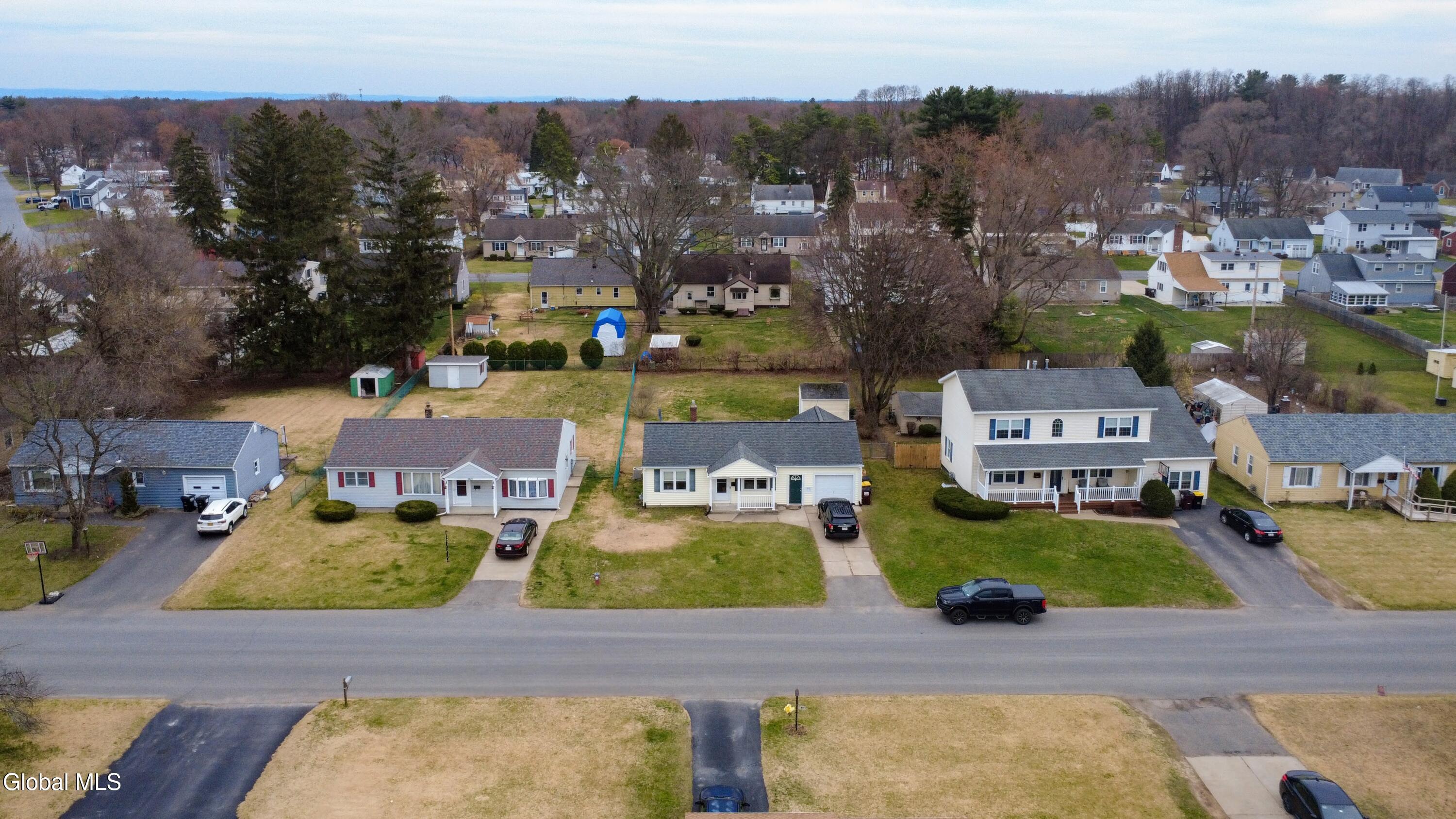 1017 Theodore Road Schenectady NY 12303