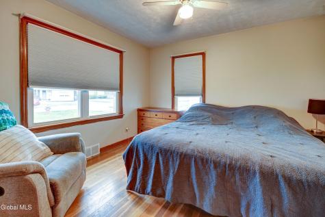 1017 Theodore Road Schenectady NY 12303