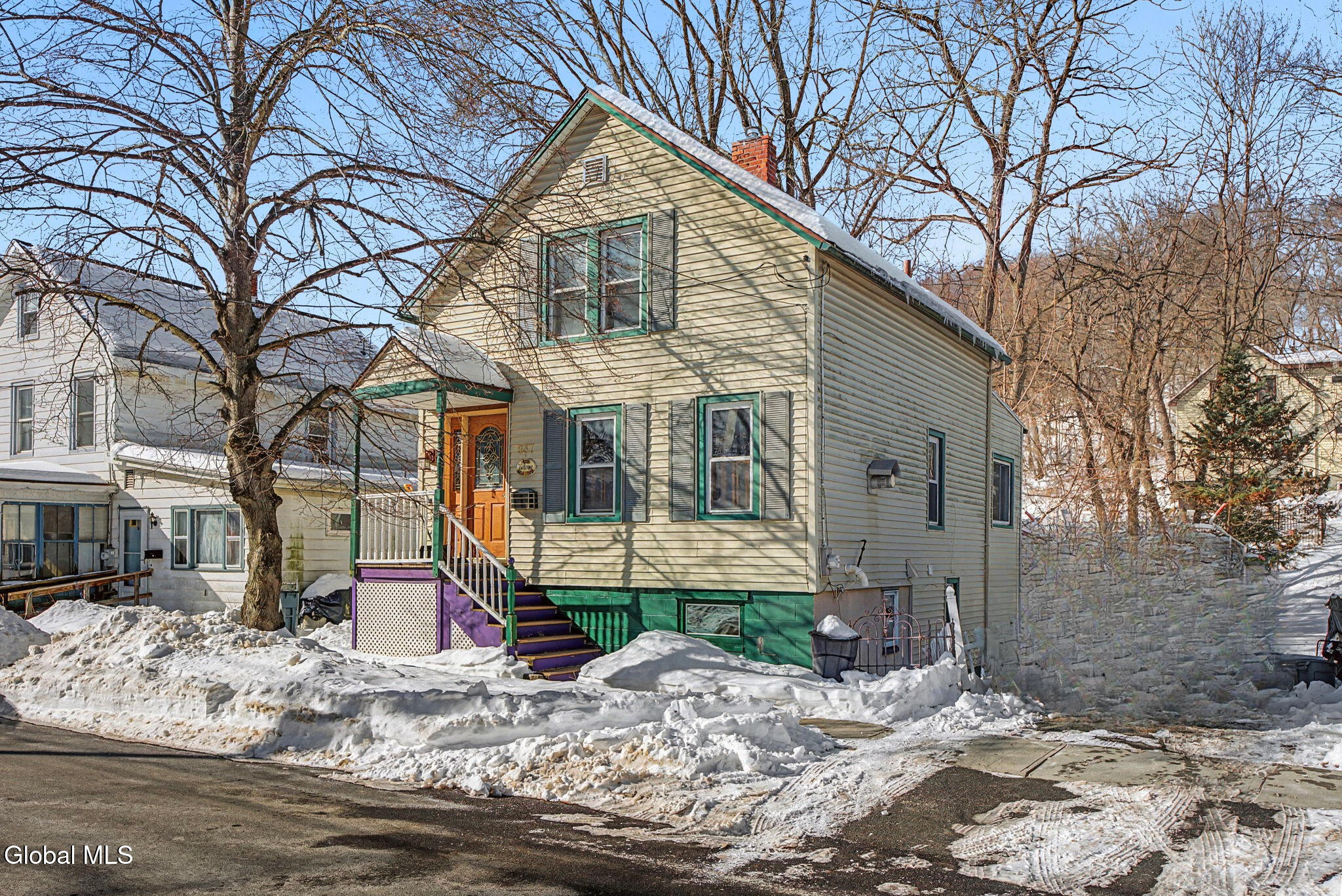 937 6th Street Rensselaer NY 12144