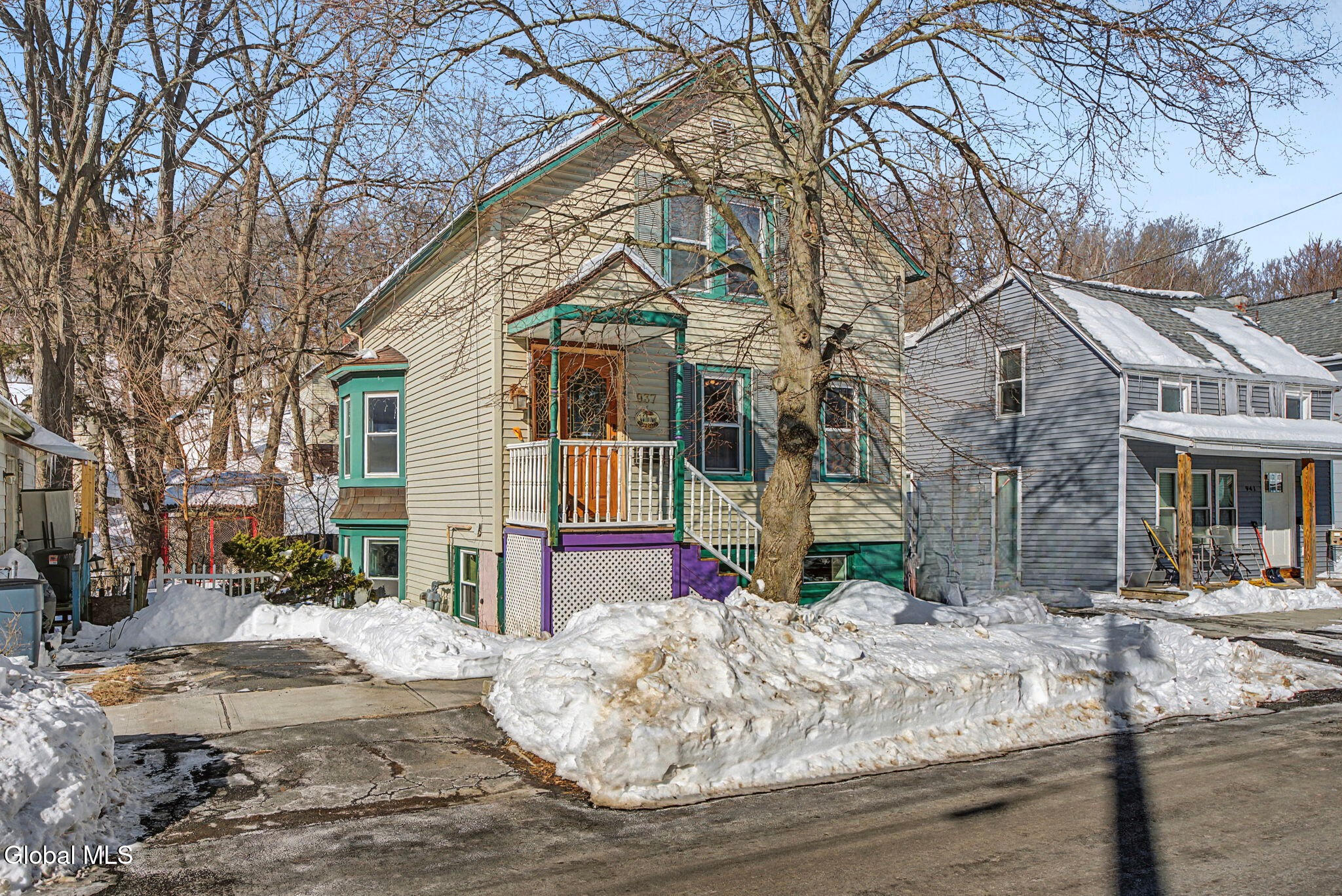 937 6th Street Rensselaer NY 12144