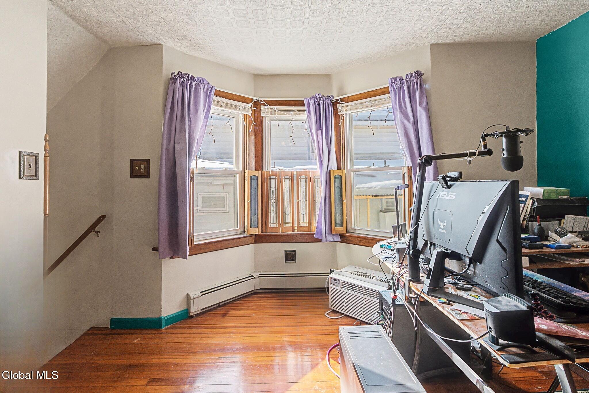 937 6th Street Rensselaer NY 12144