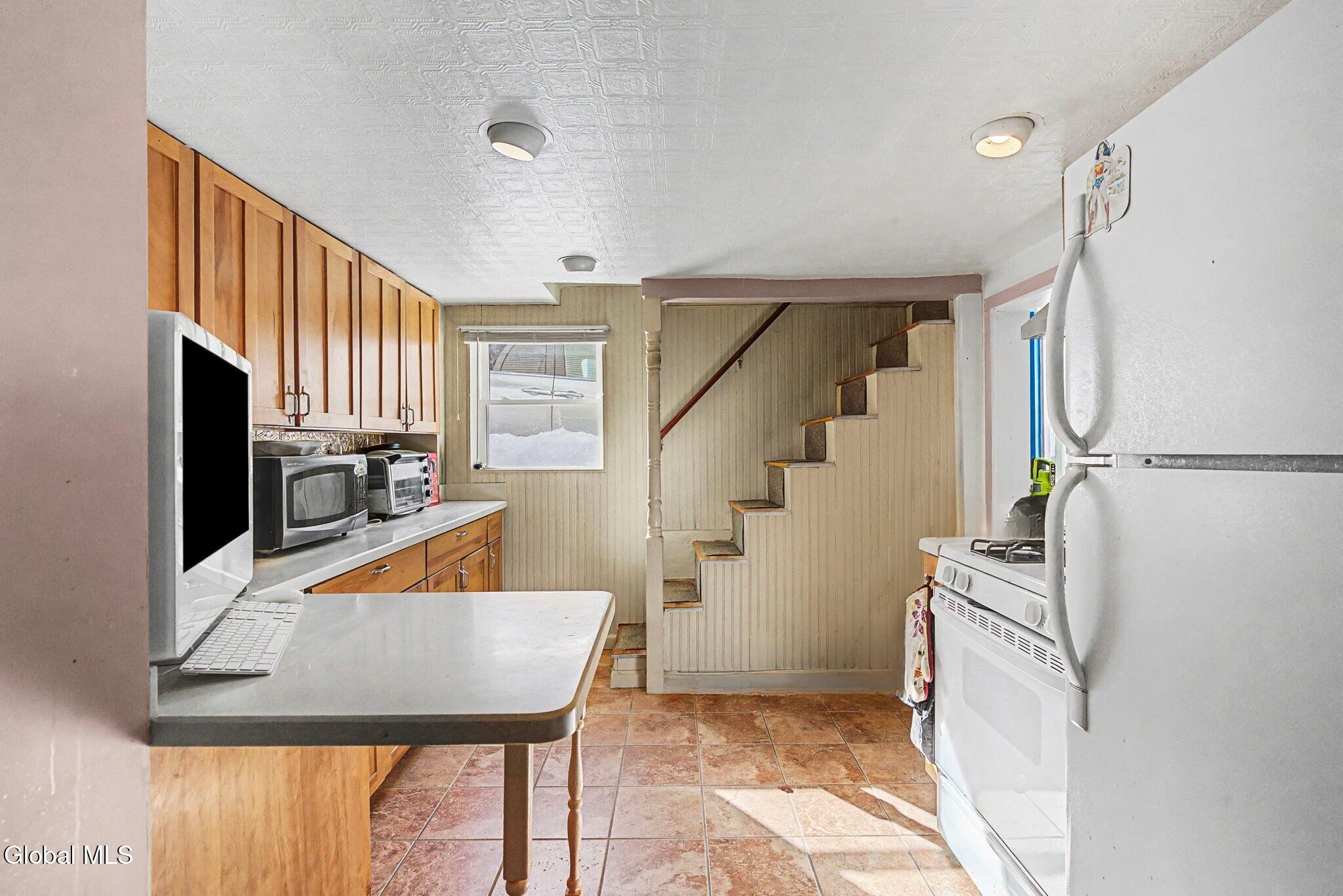 937 6th Street Rensselaer NY 12144