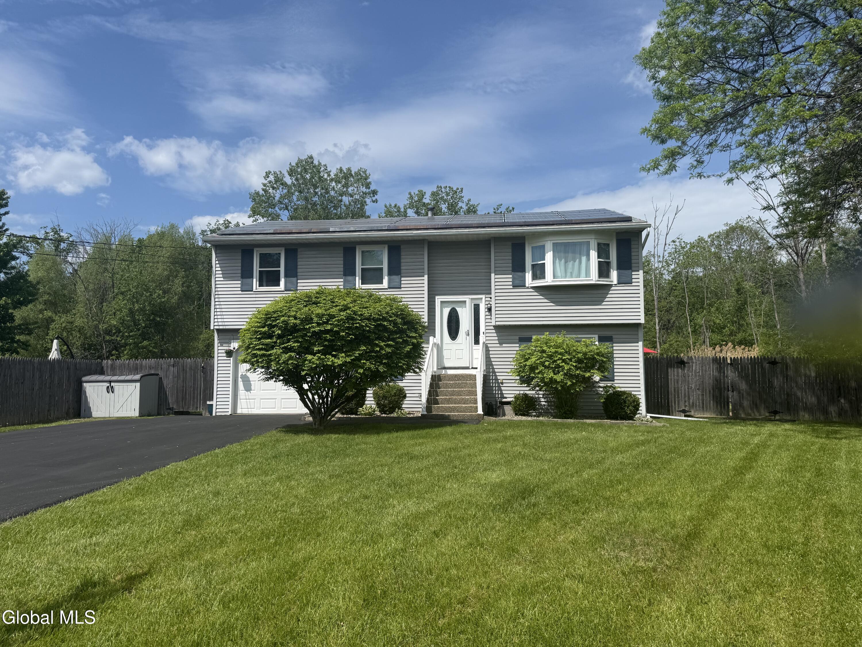 32 Scully Avenue Latham NY 12110