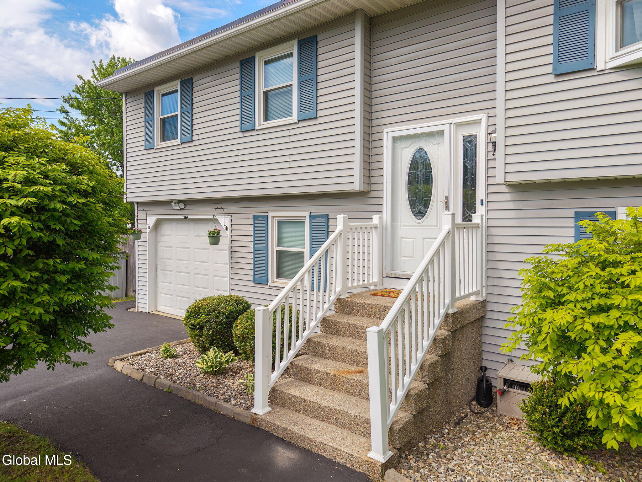 32 Scully Avenue Latham NY 12110