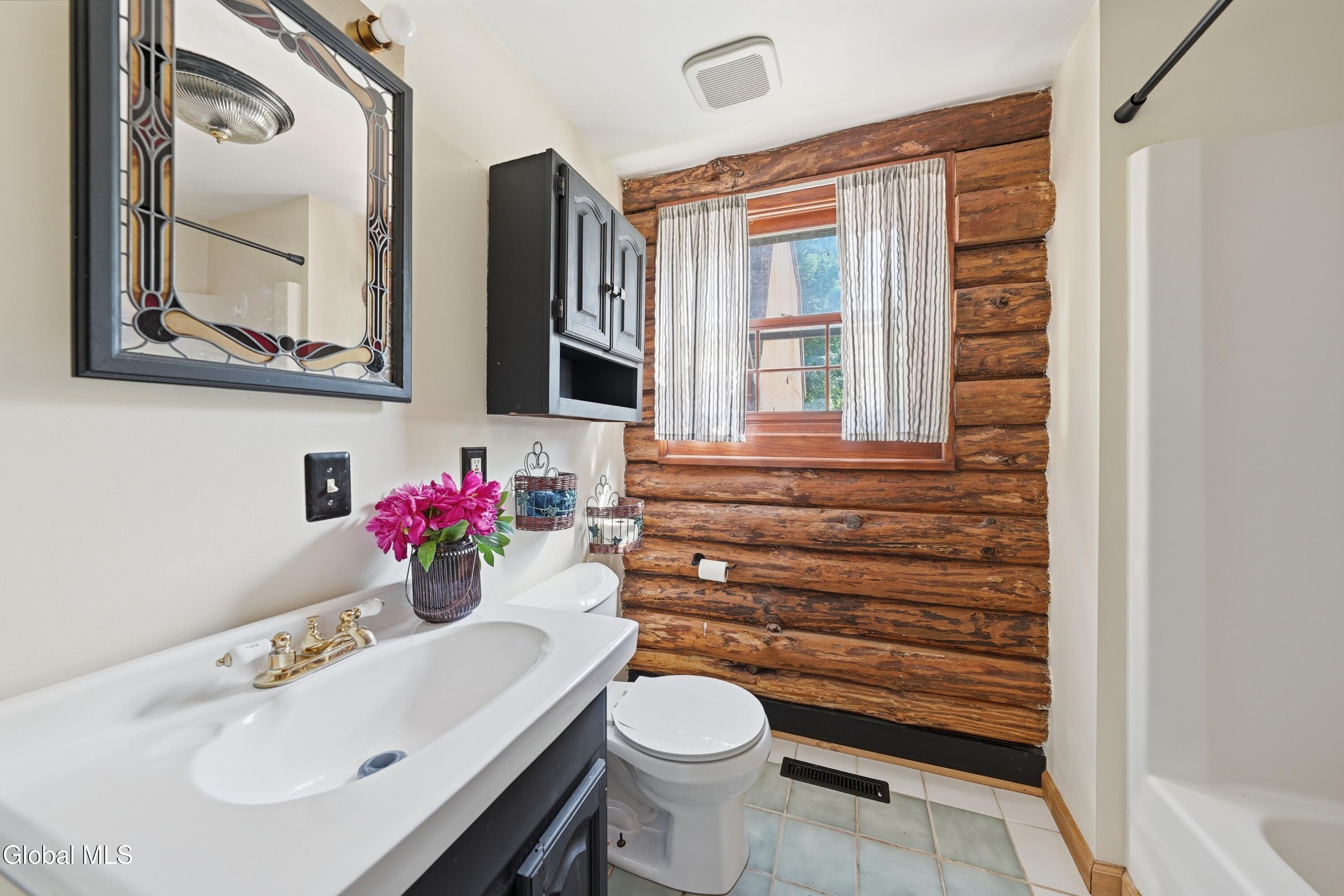 13247 Ny-22 Canaan NY 12029