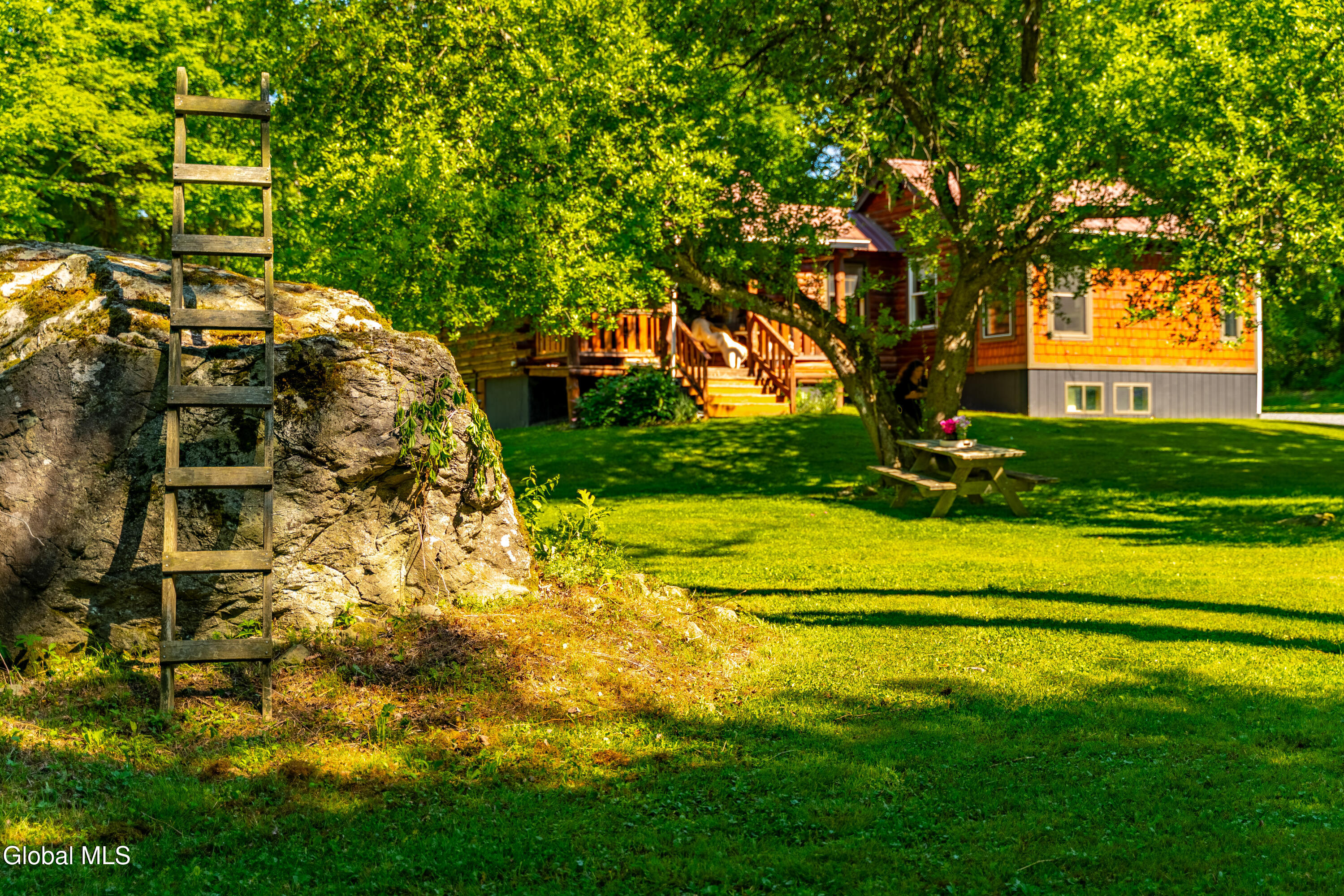 13247 Ny-22 Canaan NY 12029