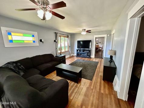 3202 Delmar Avenue Schenectady NY 12306