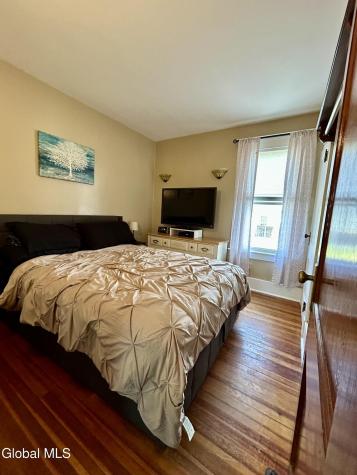3202 Delmar Avenue Schenectady NY 12306