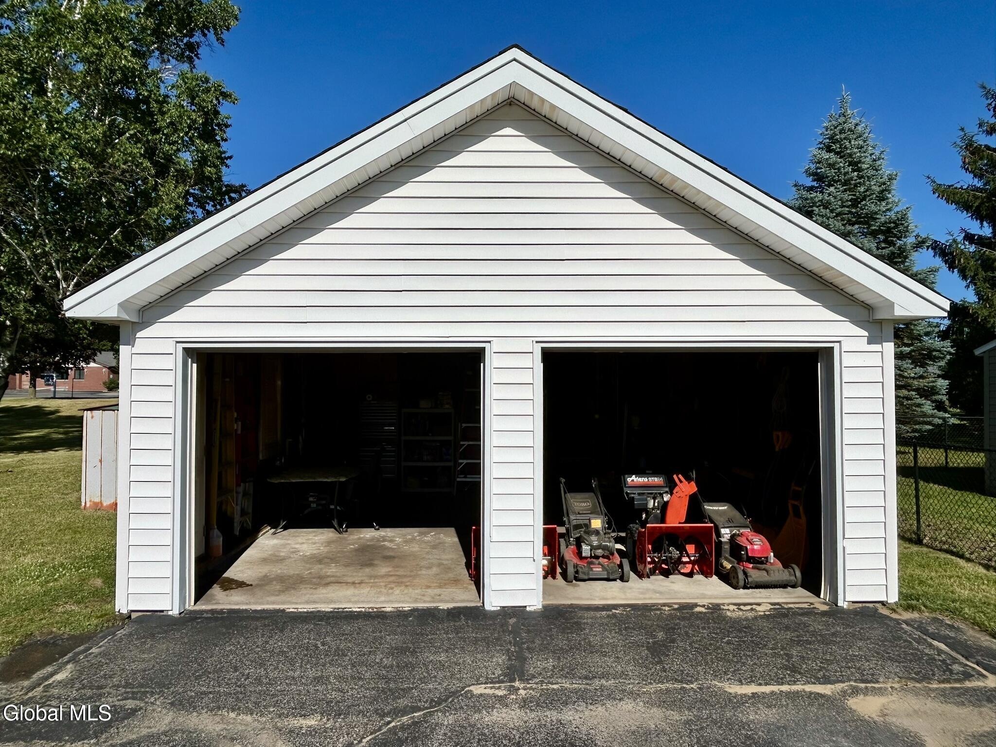 3202 Delmar Avenue Schenectady NY 12306
