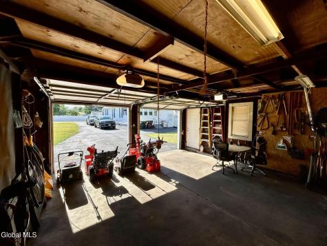 3202 Delmar Avenue Schenectady NY 12306