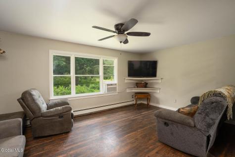 972 Turnpike Road Cambridge NY 12816