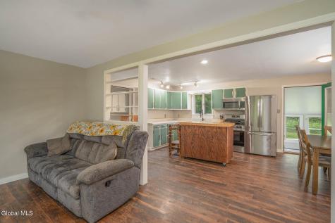 972 Turnpike Road Cambridge NY 12816