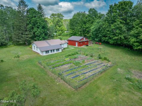 972 Turnpike Road Cambridge NY 12816