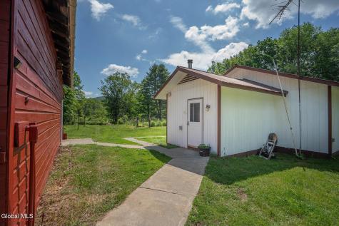 972 Turnpike Road Cambridge NY 12816