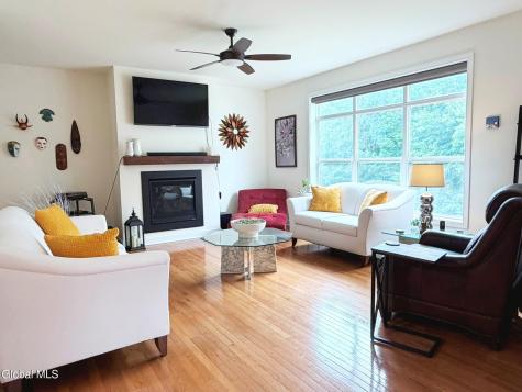905 Ridgeview Circle Castleton On Hudson NY 12033
