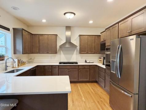 905 Ridgeview Circle Castleton On Hudson NY 12033